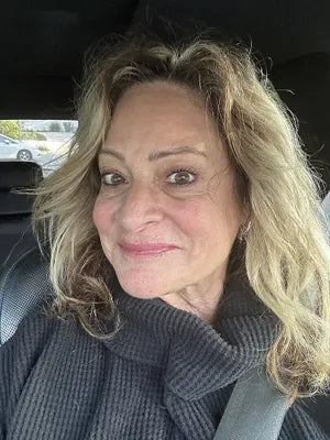 Review by Stephanie O.